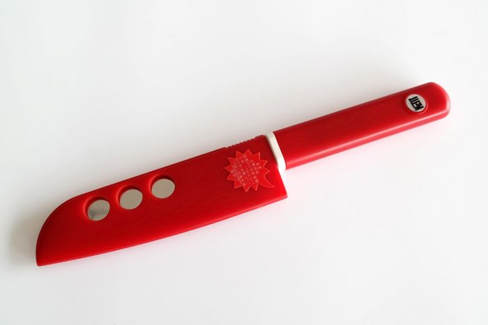 Кухонный нож овощной, Special Series, Fuji Cutlery, FК-403, сталь Sus420J2, красный